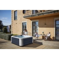 IMPERIAL 60 Jacuzzi exterior (6 pers.) IMPERIAL 60 Jacuzzi exterior (6 pers.)