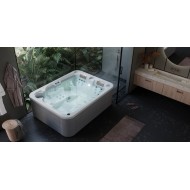 NATURAL 3P Jacuzzi Exterior