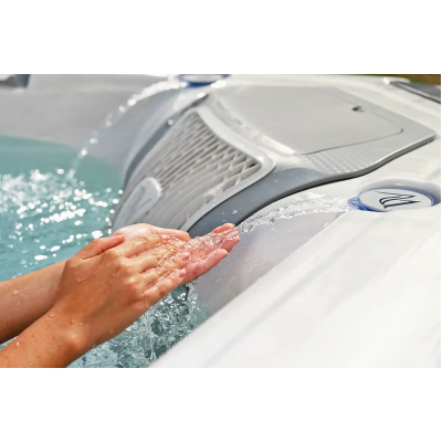 JUPITER Jacuzzi Spa Exterior