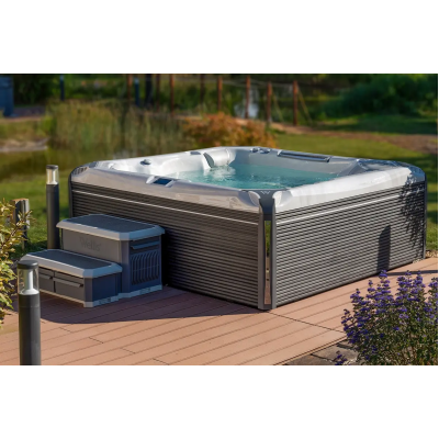 EVEREST Jacuzzi Spa Exterior (5 pers.)
