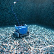 Robot curatare piscina - Dolphin M550